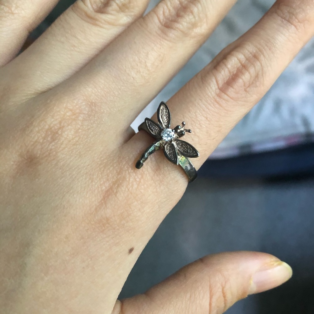 Elegant Dragonfly Silver Ring